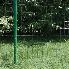 removable chain link fence